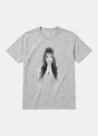 Praying Hands photo graphic tee in silver